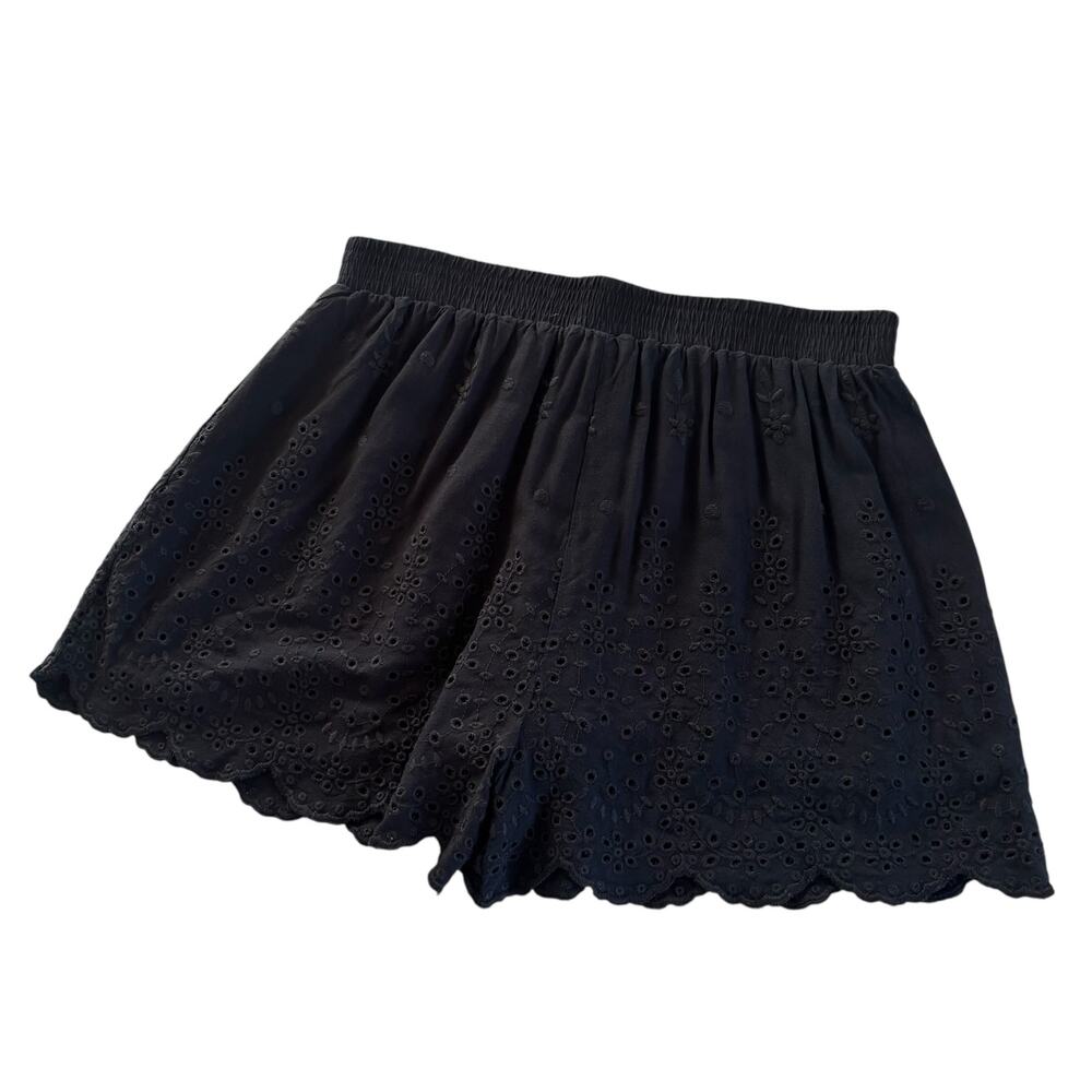 Abound Black Eyelet Pull-On Stretchy Shorts Women’s Large Summer Boho Floral